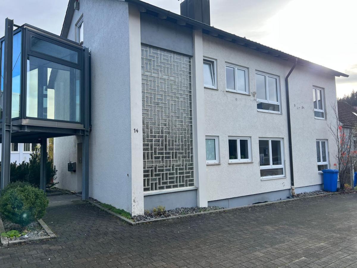Unique Geraeumige 2 Zimmerwohnung In Tuttlingen Mit Netflix, Sauna Und Fitness エクステリア 写真